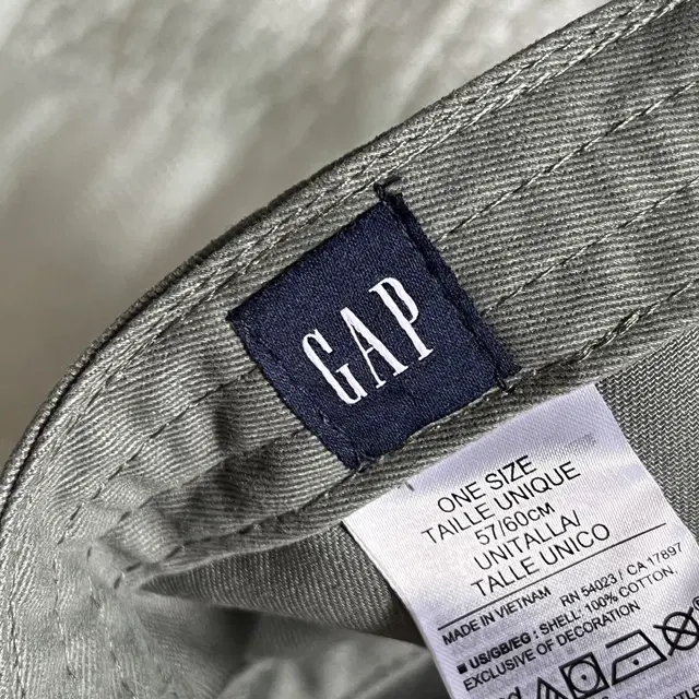 GAP cotton ballcap