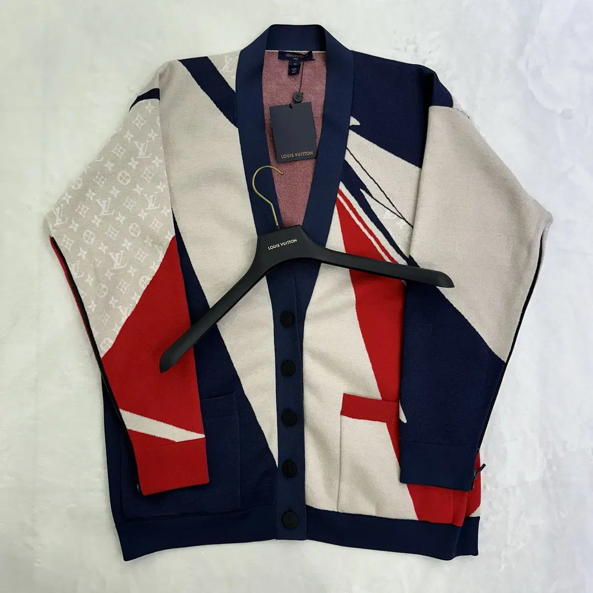 Today Only Genuine Louis Vuitton Men's and Women's Graphic Nautical Knit Cardigan Jacket