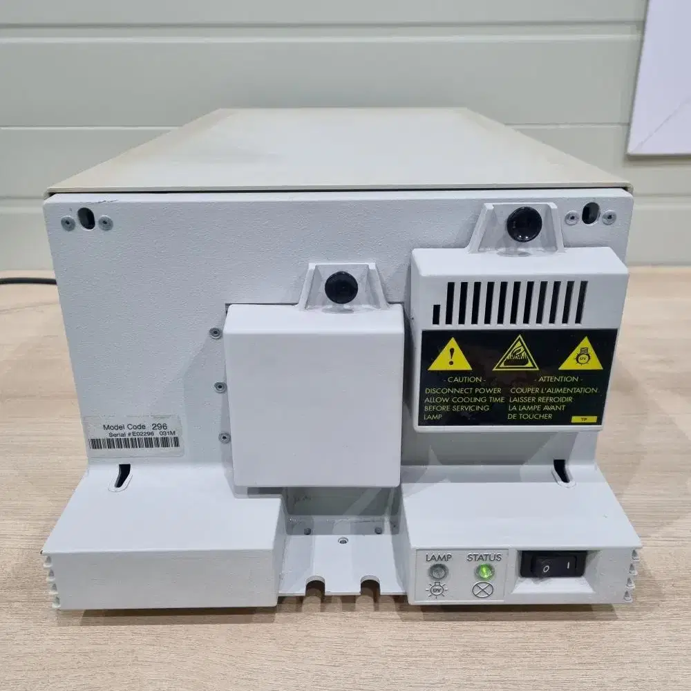 Waters 996 Photodiode Array Detector 부품용