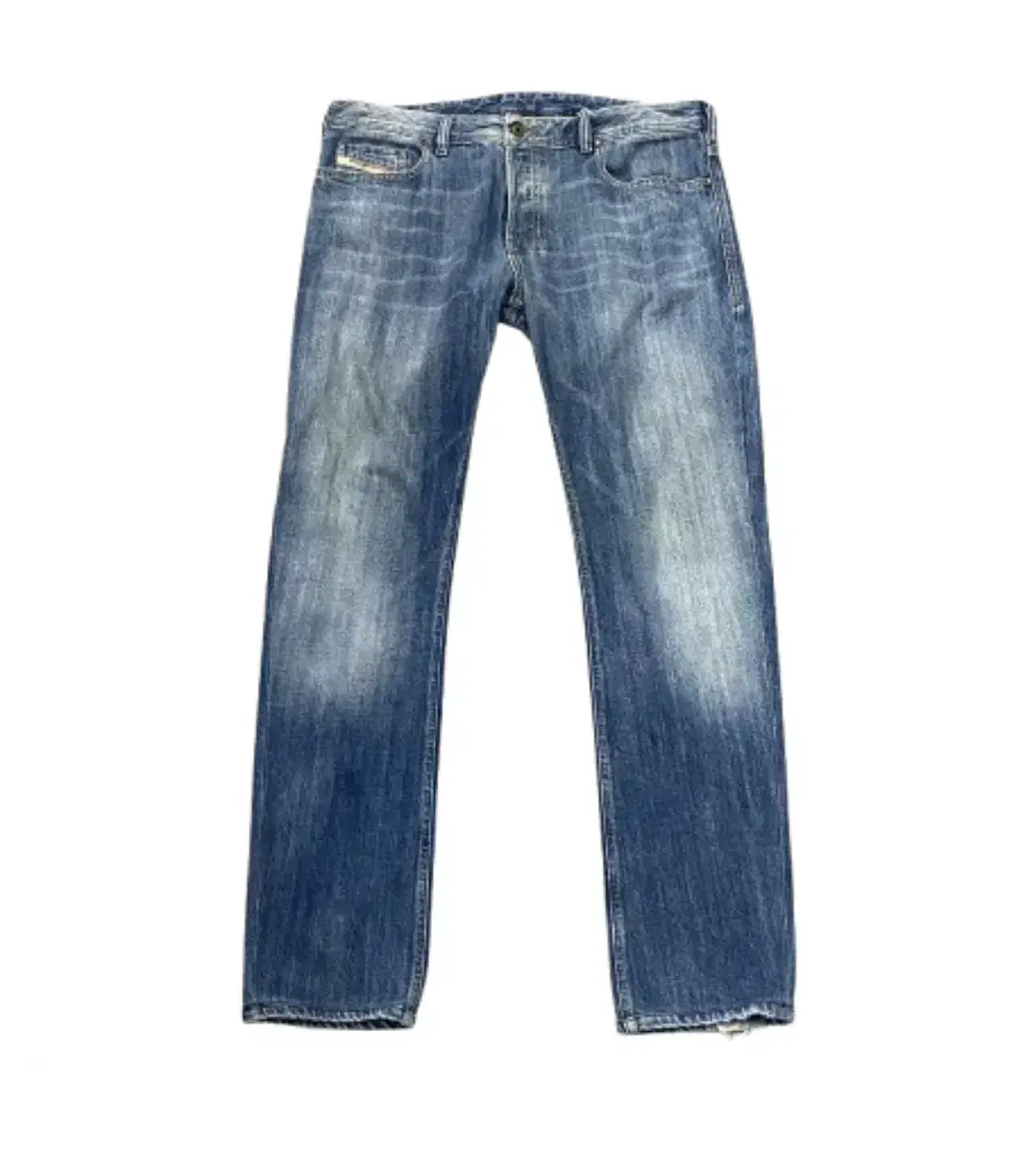 4266. diesel big logo jeans