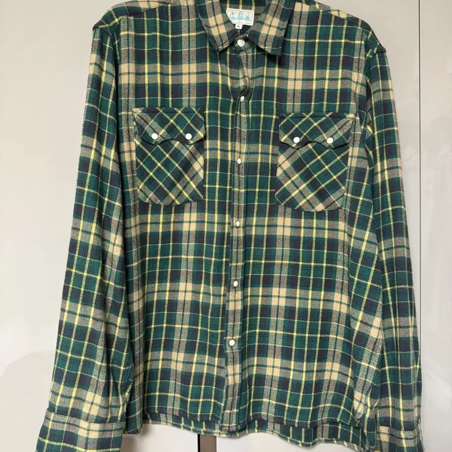 WYTHE washed flannel pearlsnap shirt XL