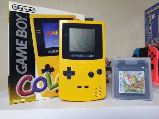 닌텐도 GAME BOY COLOR 와 젤다의 전설 꿈꾸는 섬