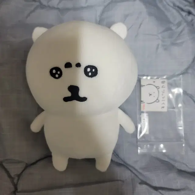 농담곰 울먹곰 택은 있지만 떨어저있음