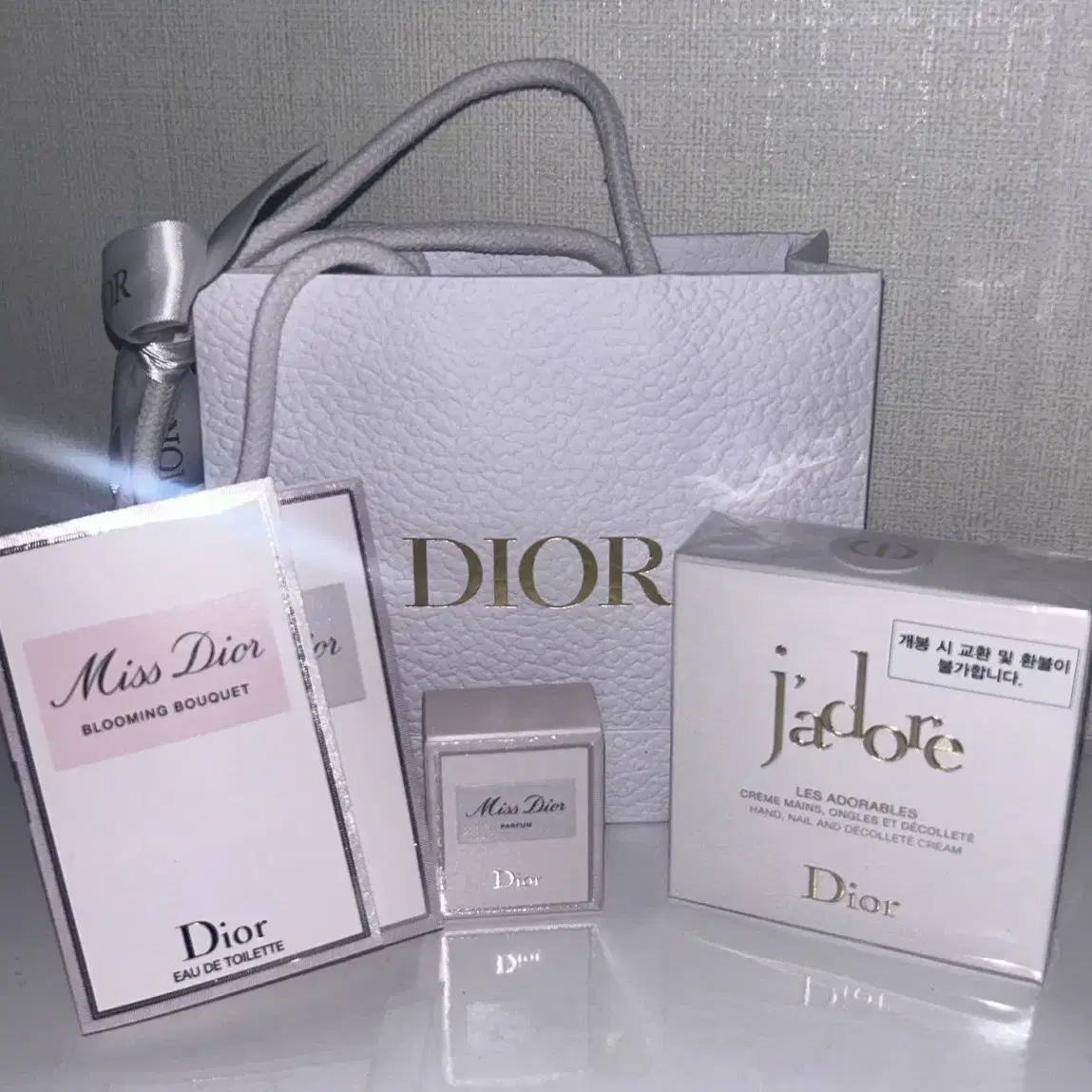 1/14까지만최저가가격)디올 dior 쟈도르 핸드크림 미니향수