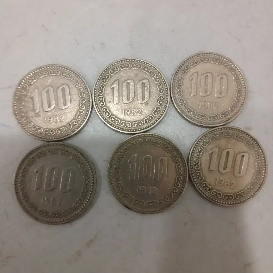 1982년 100원