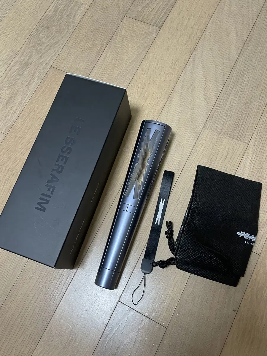 le sserafim lightstick pimbong wts sell