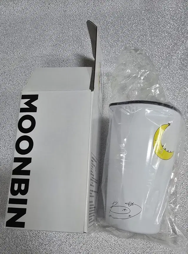 (미사용) 문빈 텀블러  Ceci Korea Moonbin Tumbler