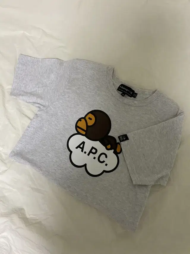 베이프 아페세 A.P.C. 마일로 온 티셔츠