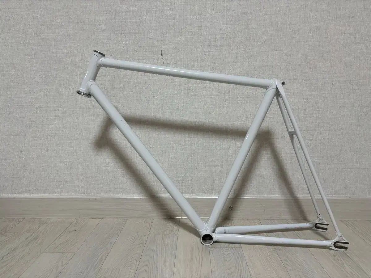 Sell interpro light wheel frames