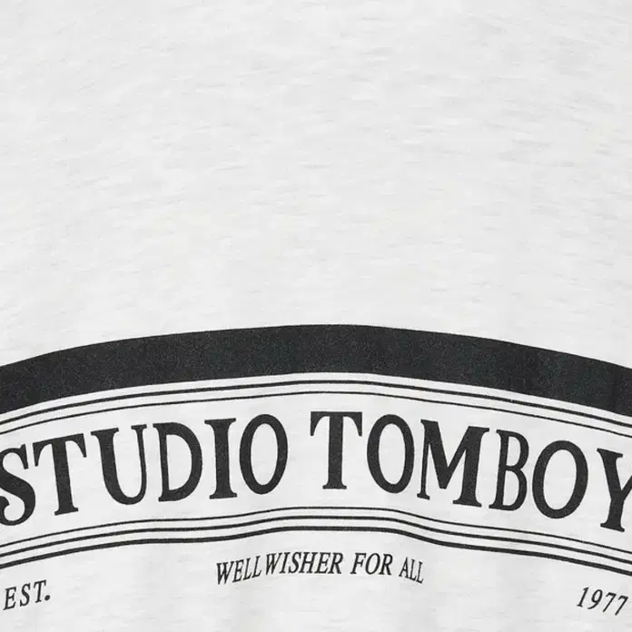 STUDIO TOMBOY 크롭 기모 맨투맨