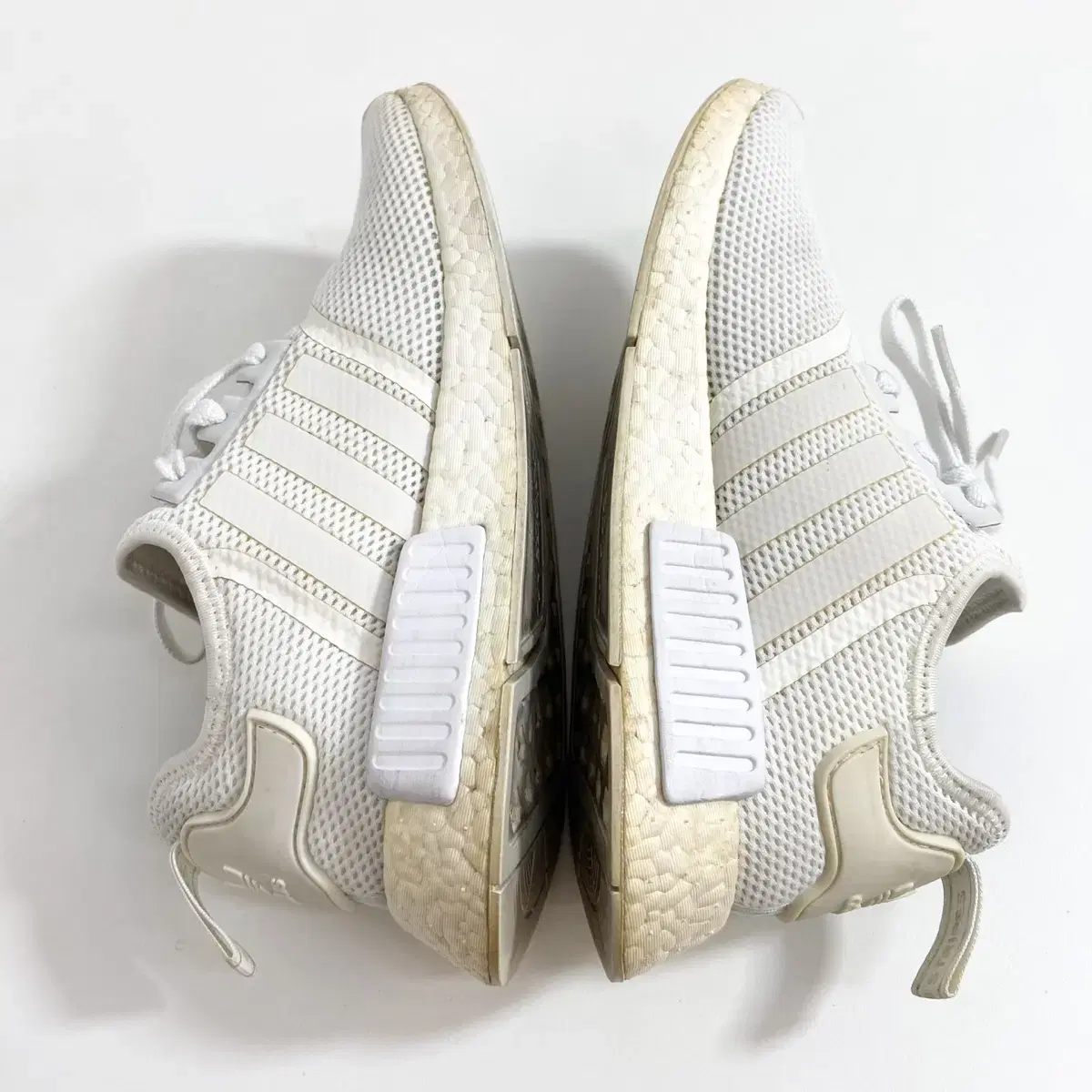 아디다스 MND R1 화이트 모노그램 255mm Adidas NMD R1