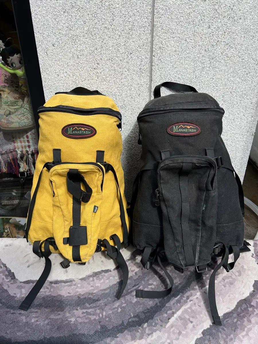 VINTAGE MANASTASH BACKPACK(Black)빈티지백팩