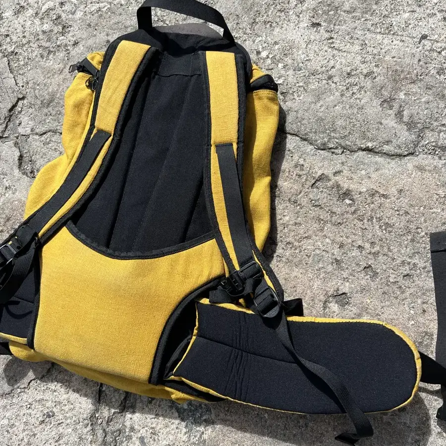 VINTAGE MANASTASH BACKPACK (Yellow) 백팩