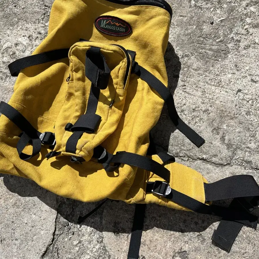 VINTAGE MANASTASH BACKPACK (Yellow) 백팩