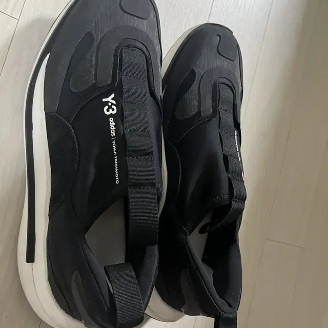 요지야마모토 Y-3 아디다스 운동화