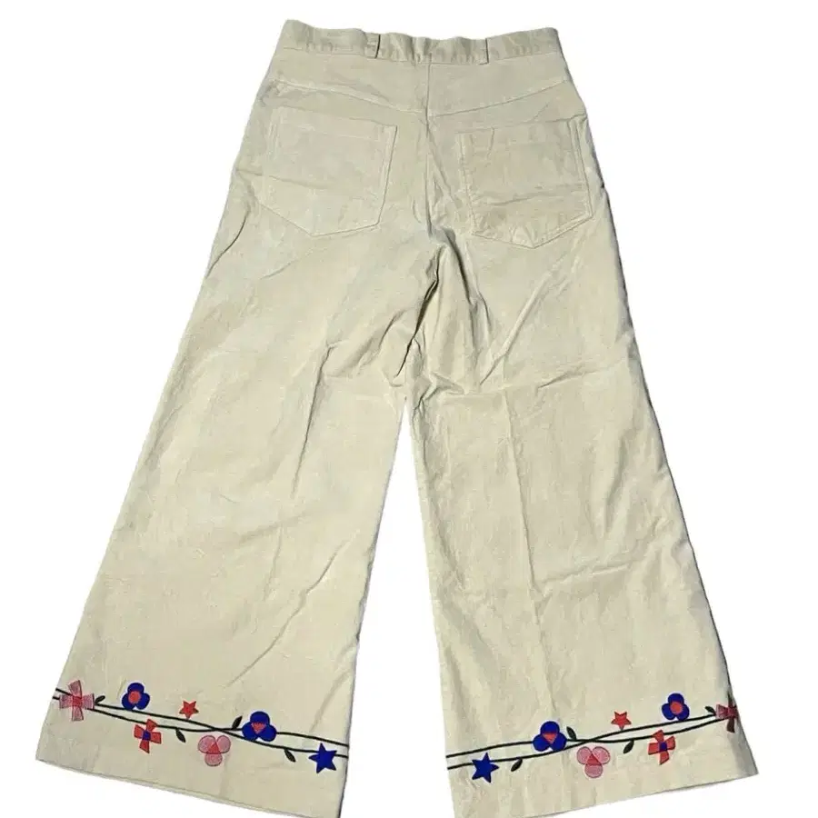 Vintage flower vine suede capri pants