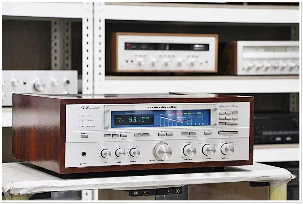 마란츠(MARANTZ) 대형급 스테레오 리시버 모델 SR9000G