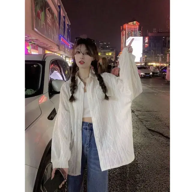 엄마친구아들 6화 정소민 배석류 옷 화이트 펀칭 셔츠 블라우스 가을남방