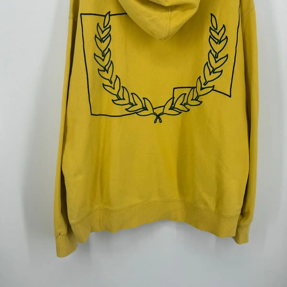 로맨틱크라운 후드 티셔츠 (L size / YELLOW)