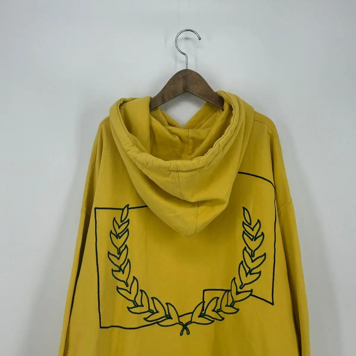 로맨틱크라운 후드 티셔츠 (L size / YELLOW)