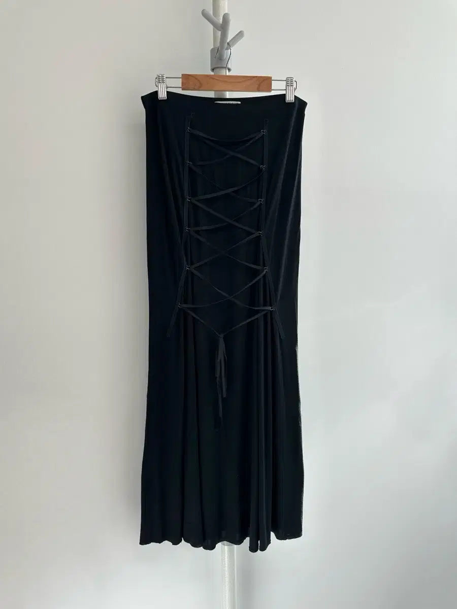 Issey Miyake 03S Lace-up rayon and silk long skirt