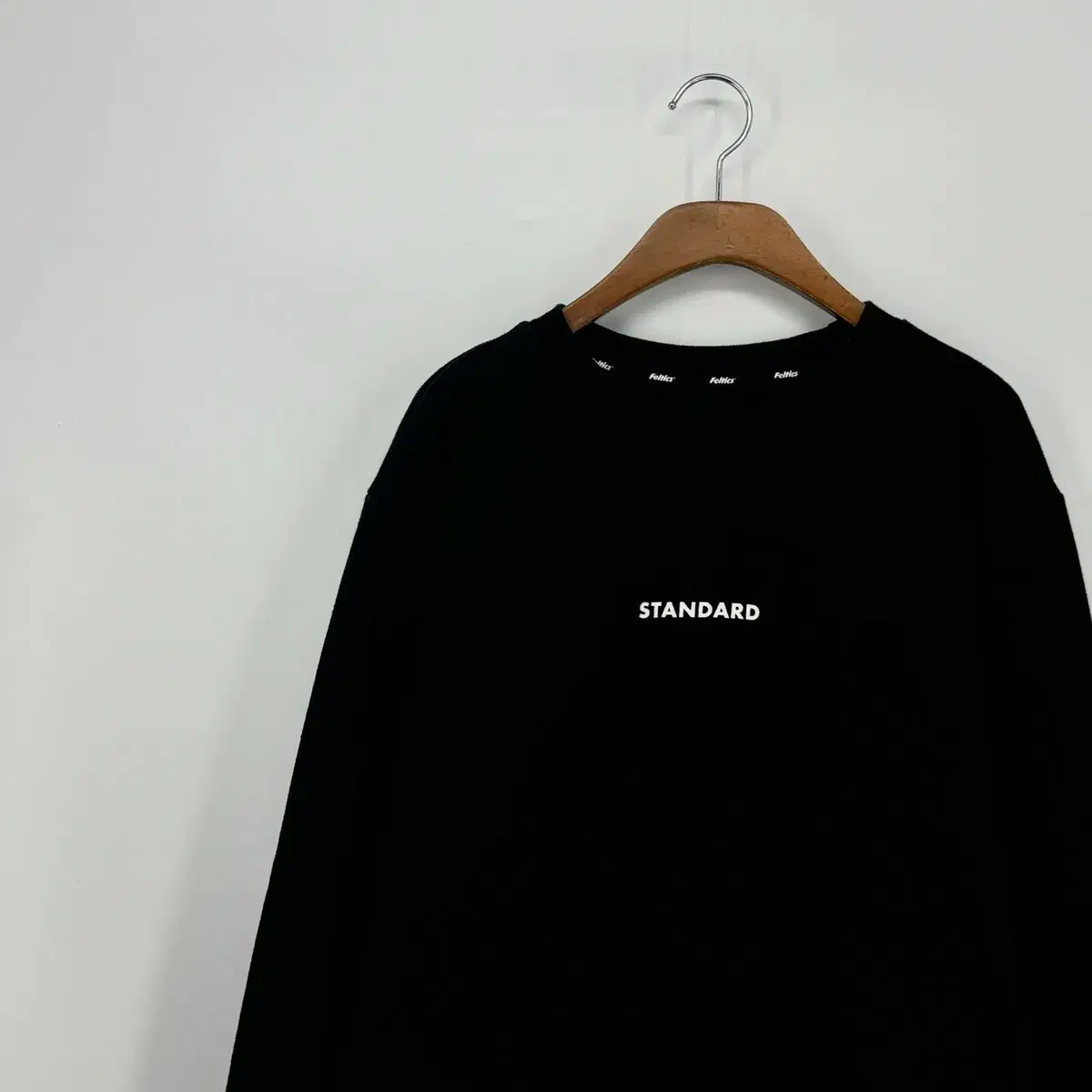 펠틱스 레이어드 맨투맨 티셔츠 (M size / BLACK)