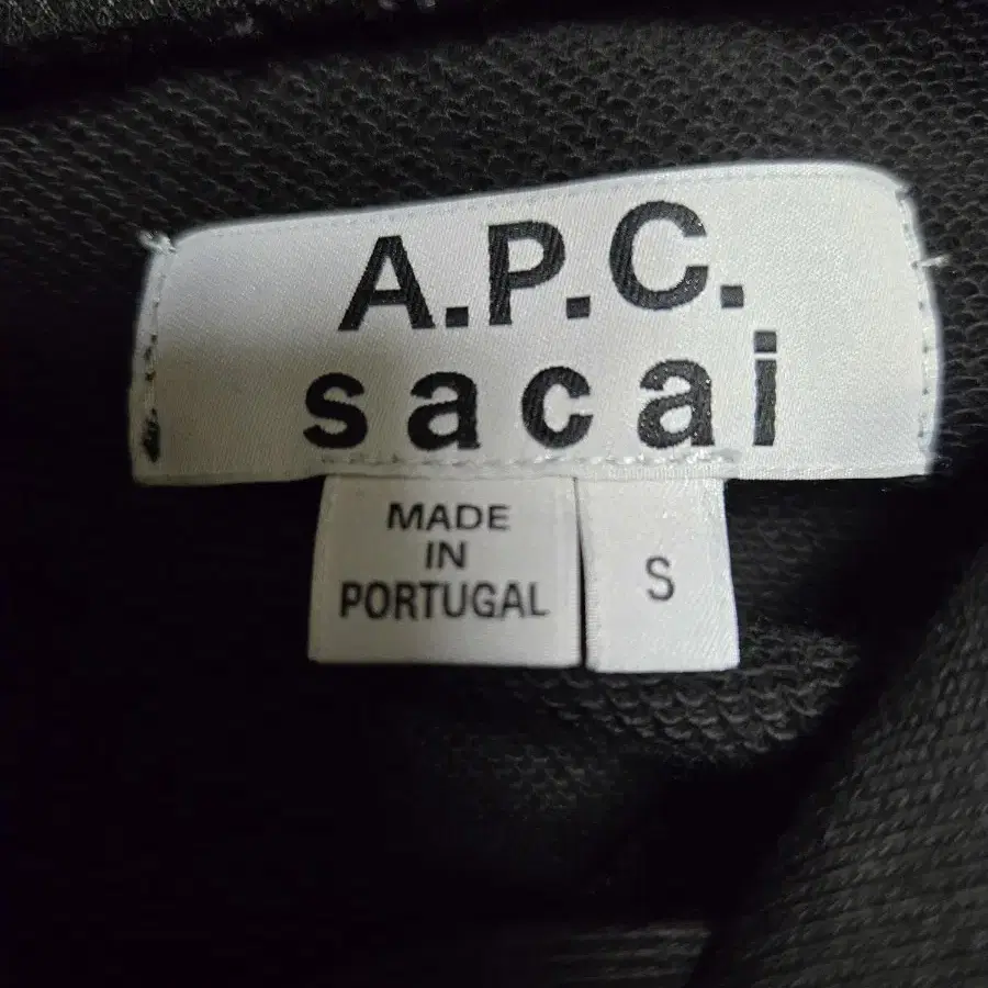 (공용)아페세 사카이 apc  x sacai 후드