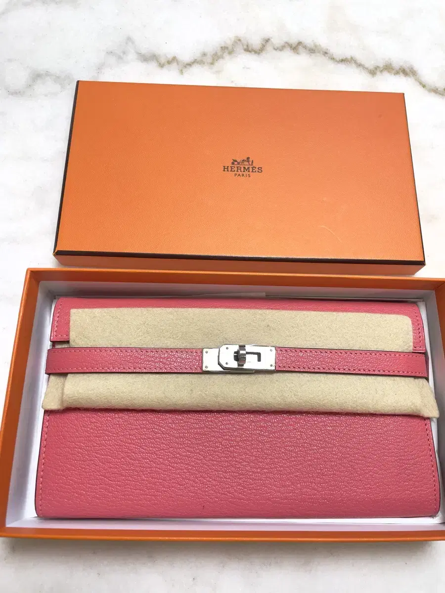 Hermès Kelly Wallet RoseRipstick