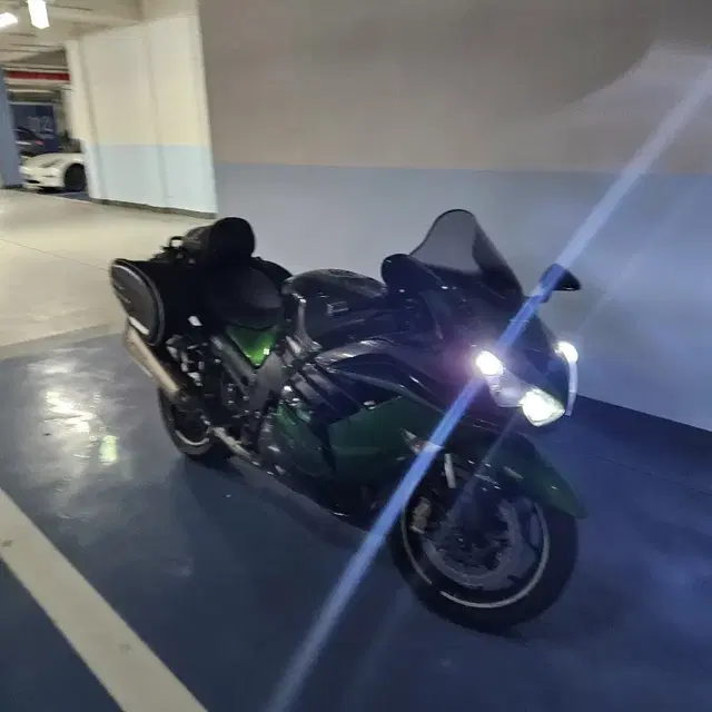 가와사키 zx14r 올린즈에디션 2018년식