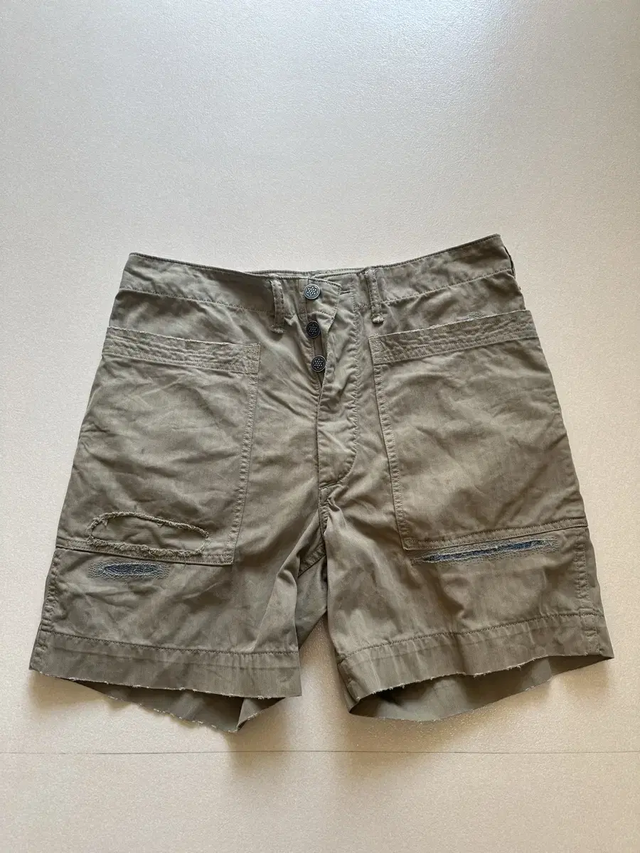 Double L Herringbone Short Pants