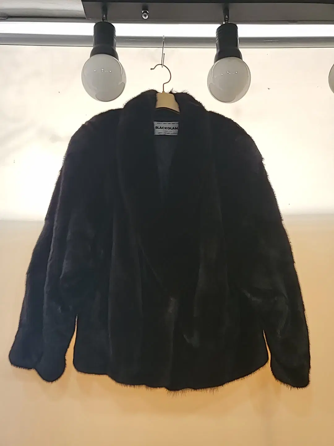 Dongwoo Black Grama Mink Jacket