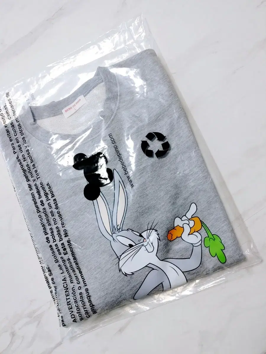 (NEW) Bebedfino 24 Years Looney Tunes Adult L size