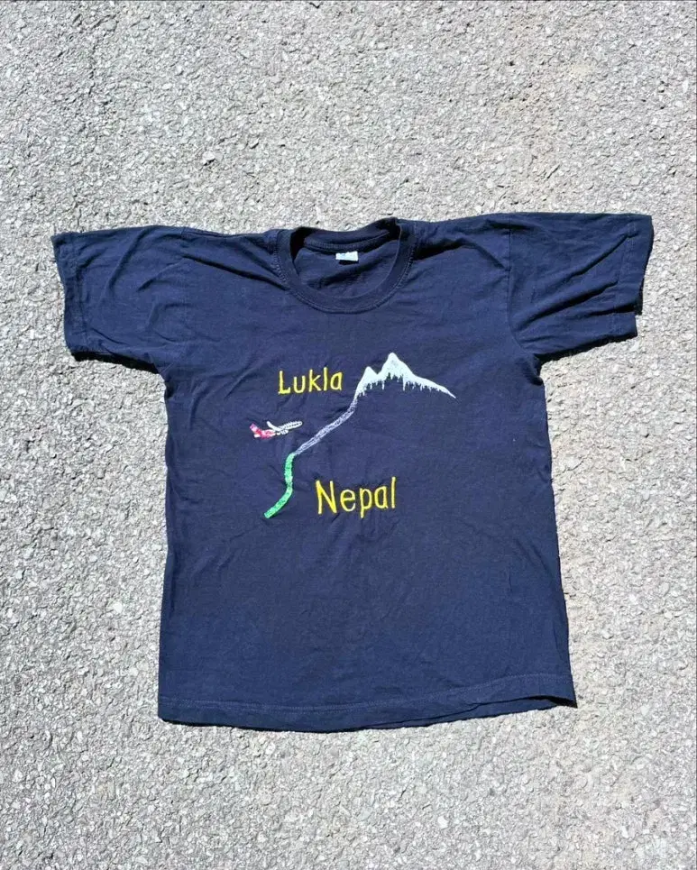 Old Nepal tee