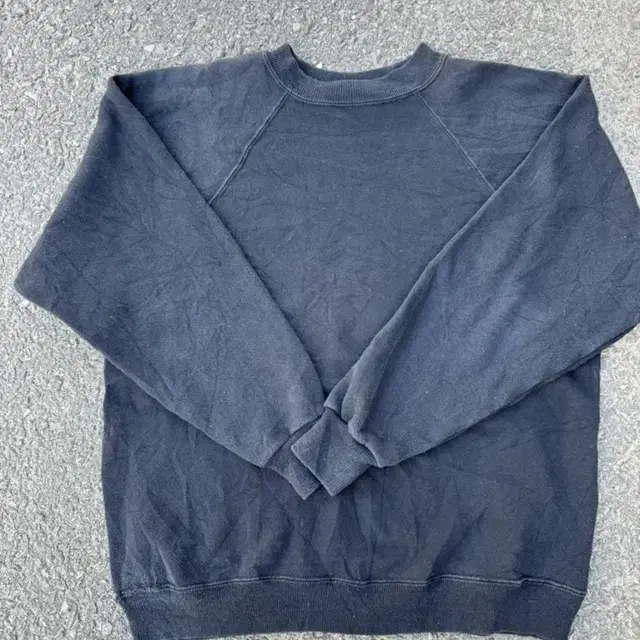 90s Hanes sweatshirt