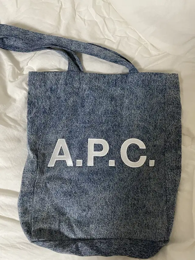 APC 에코백 루 공용 에코백 블루