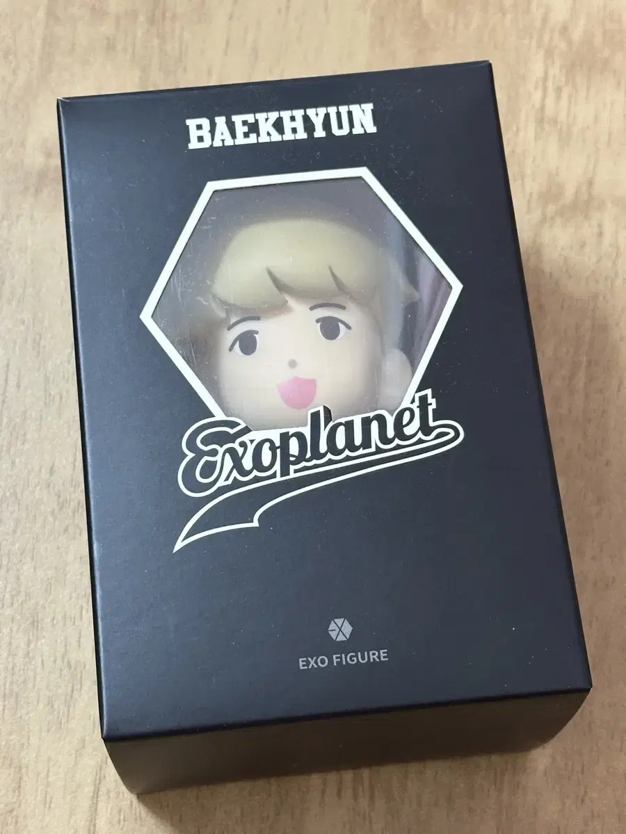 Miniso baekhyun sells figurines