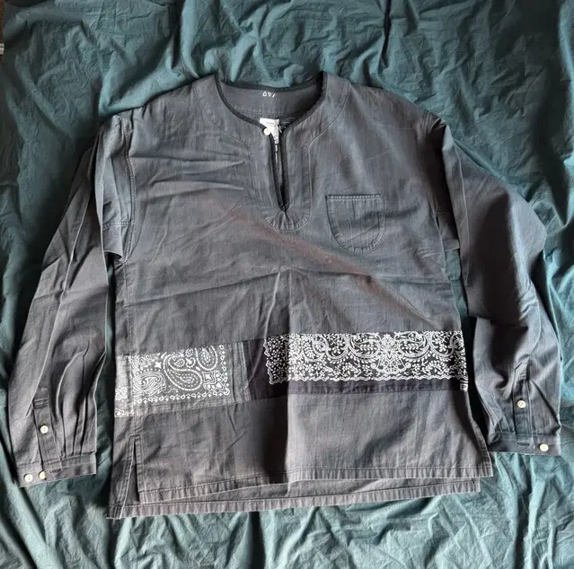 [3]Visvim bandana tunic.blk