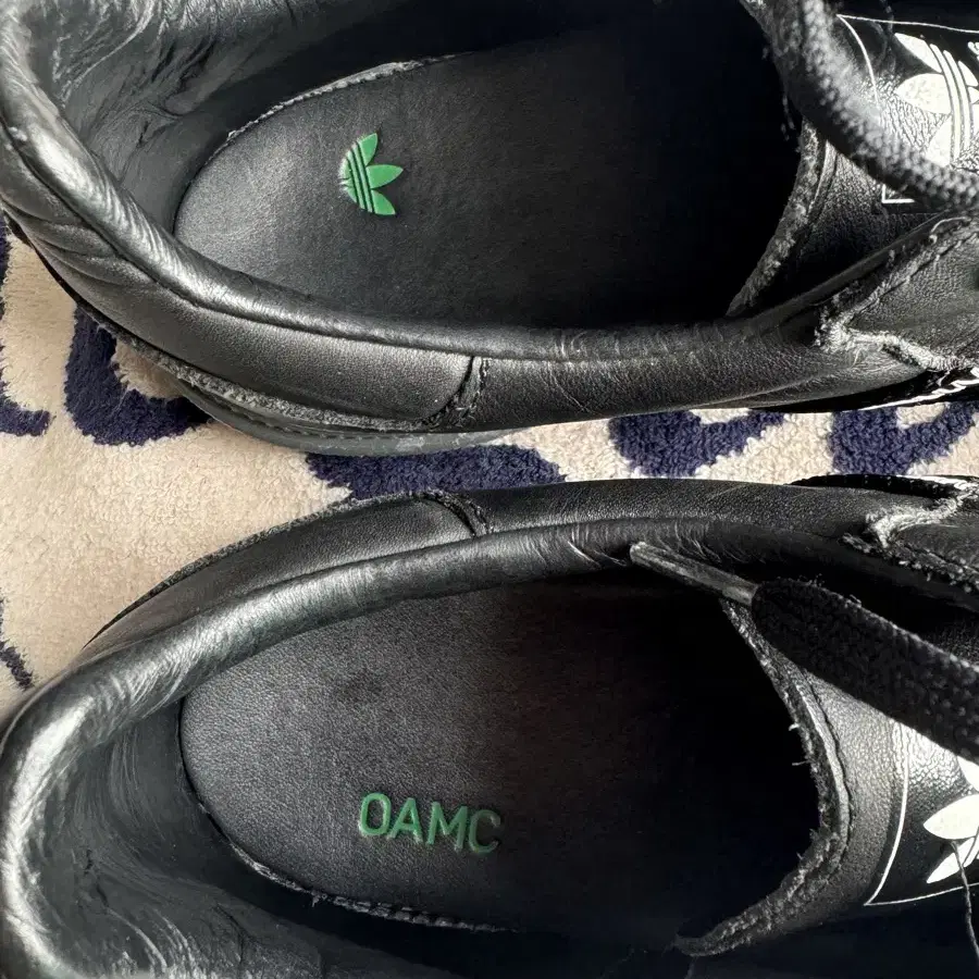 OAMC x 아디다스 TYPE O-8 삼바 블랙 ADIDAS