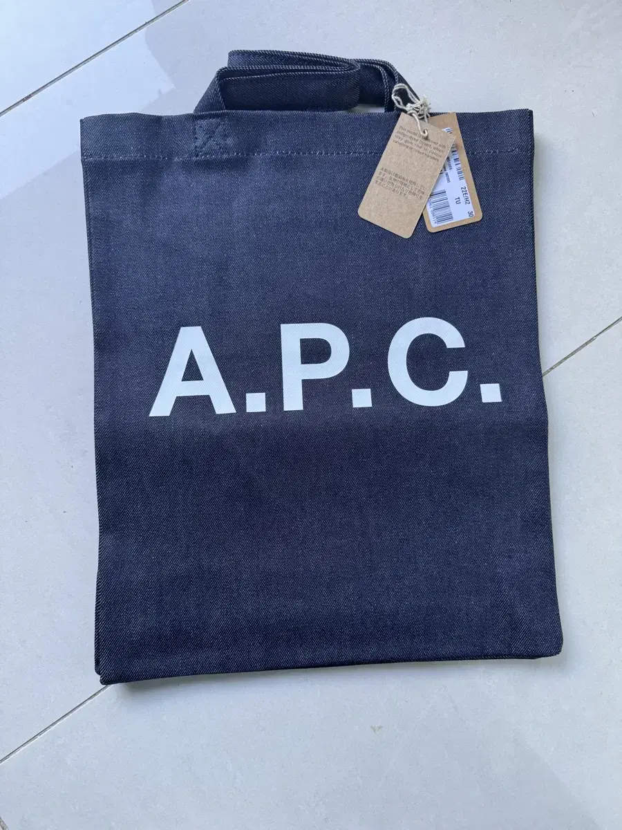 아페쎄 apc 에코백. 새상품.