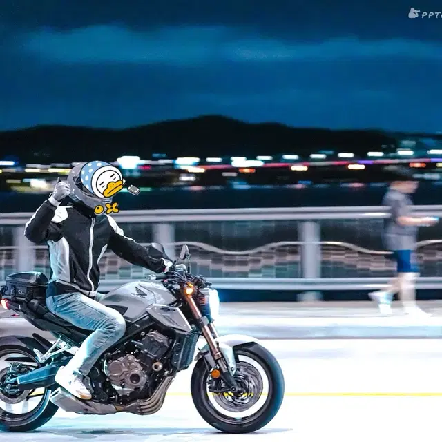 21년식 시멘트 그레이 cb650r 판매합니드