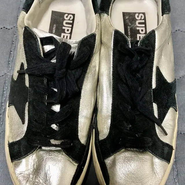 GOLDEN GOOSE 골든구스 실버 블랙 빈티지 스니커즈 운동화