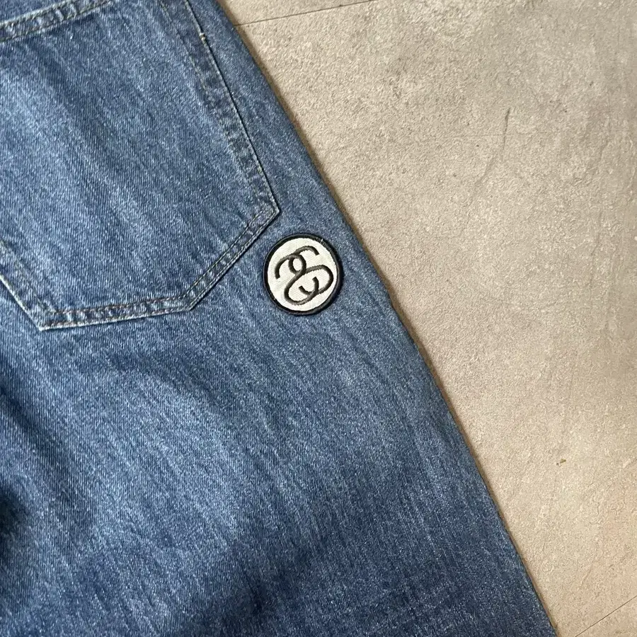 Stussy wappen Denim pants