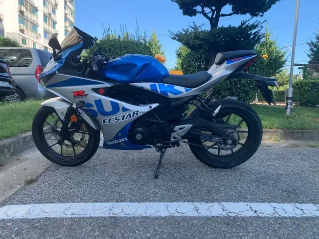 스즈끼 gsx-r125