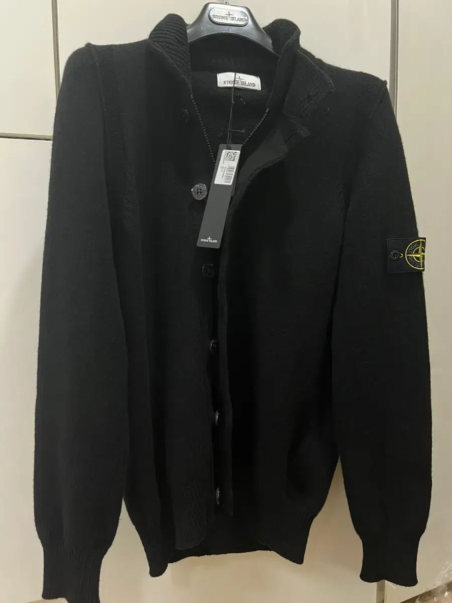 Department Store) 22FW Stone Island Knit Zip-Up Cardigan M (Brand New)