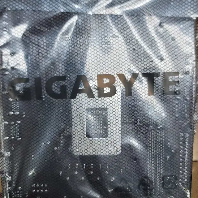 메인보드 Gigabyte h510m h v2 사용안한 새제품 입니다.