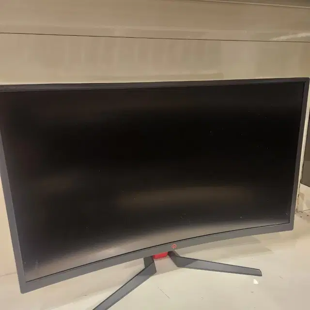 래안텍 27인치 144Hz 게이밍 커브드모니터