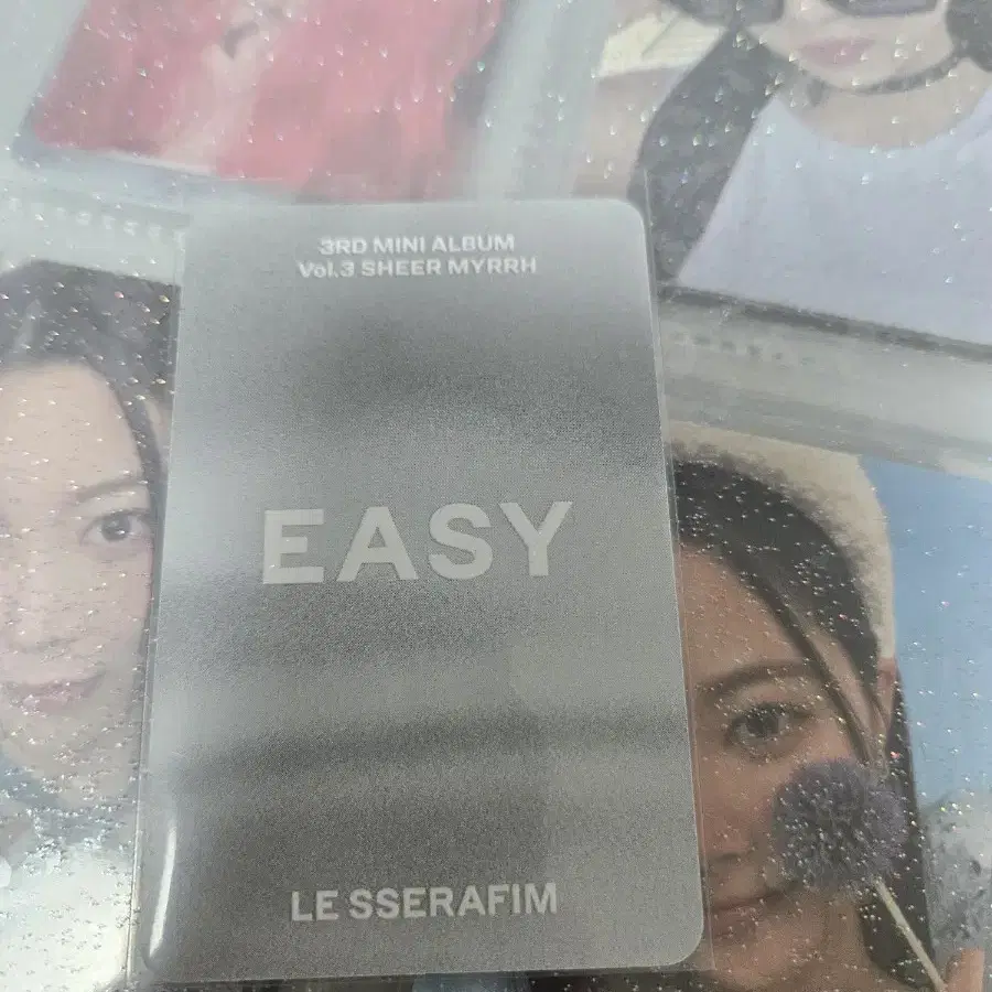 르세라핌 easy 포카 팔아요!