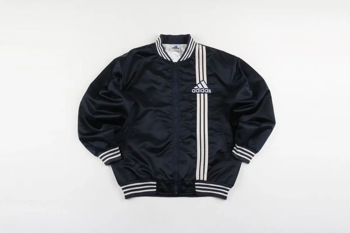 [L] 90's Adidas Japan Oldschool Varsity Jacket