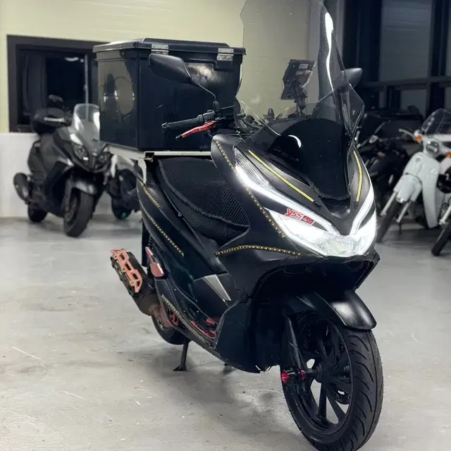 20년식 혼다 PCX125 47@@@KM 깔끔한 차량 판매합니다.