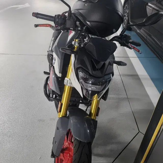 bmw g310r 21년식 팝니다